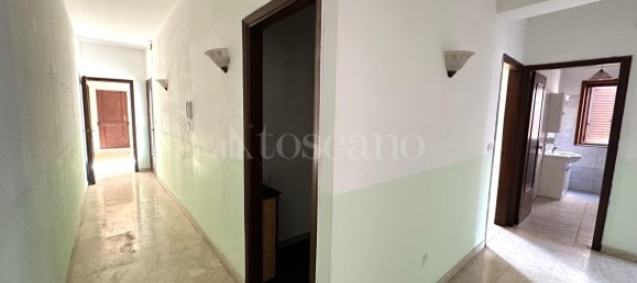 Квартира с 5 комнатами в Маскалуча, Италия № 219184 17