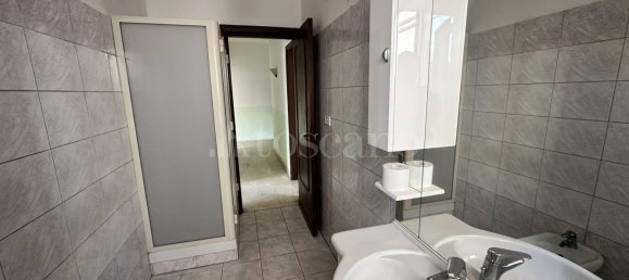 Квартира с 5 комнатами в Маскалуча, Италия № 219184 26