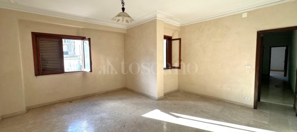 Квартира с 5 комнатами в Маскалуча, Италия № 219184 9