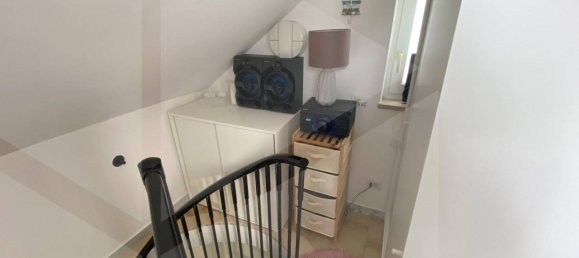 2 bedrooms House in Modugno, Italy No. 17071 4