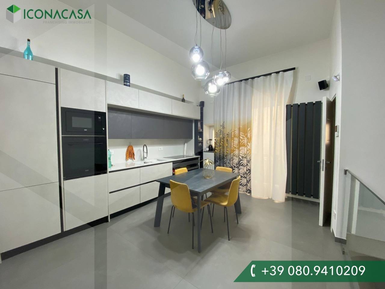 Casa de 2 dormitorios en Modugno, Italy No. 17071