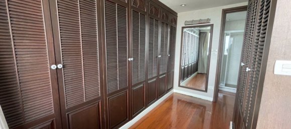 4 bedrooms Condo in Watthana, Thailand No. 4519 24