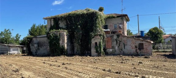 4 bedrooms House in Santarcangelo di Romagna, Italy No. 289016 5