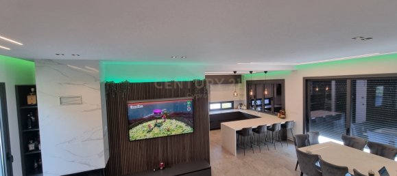 4 bedrooms Villa in Parekklisia, Cyprus No. 3995 16