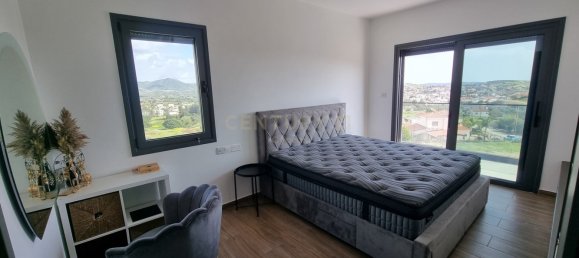 4 bedrooms Villa in Parekklisia, Cyprus No. 3995 9