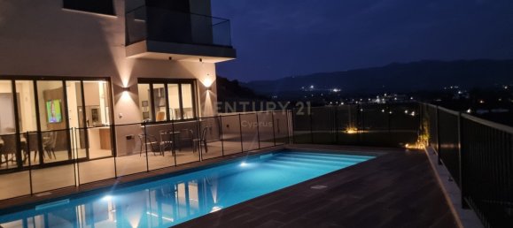 4 bedrooms Villa in Parekklisia, Cyprus No. 3995 3