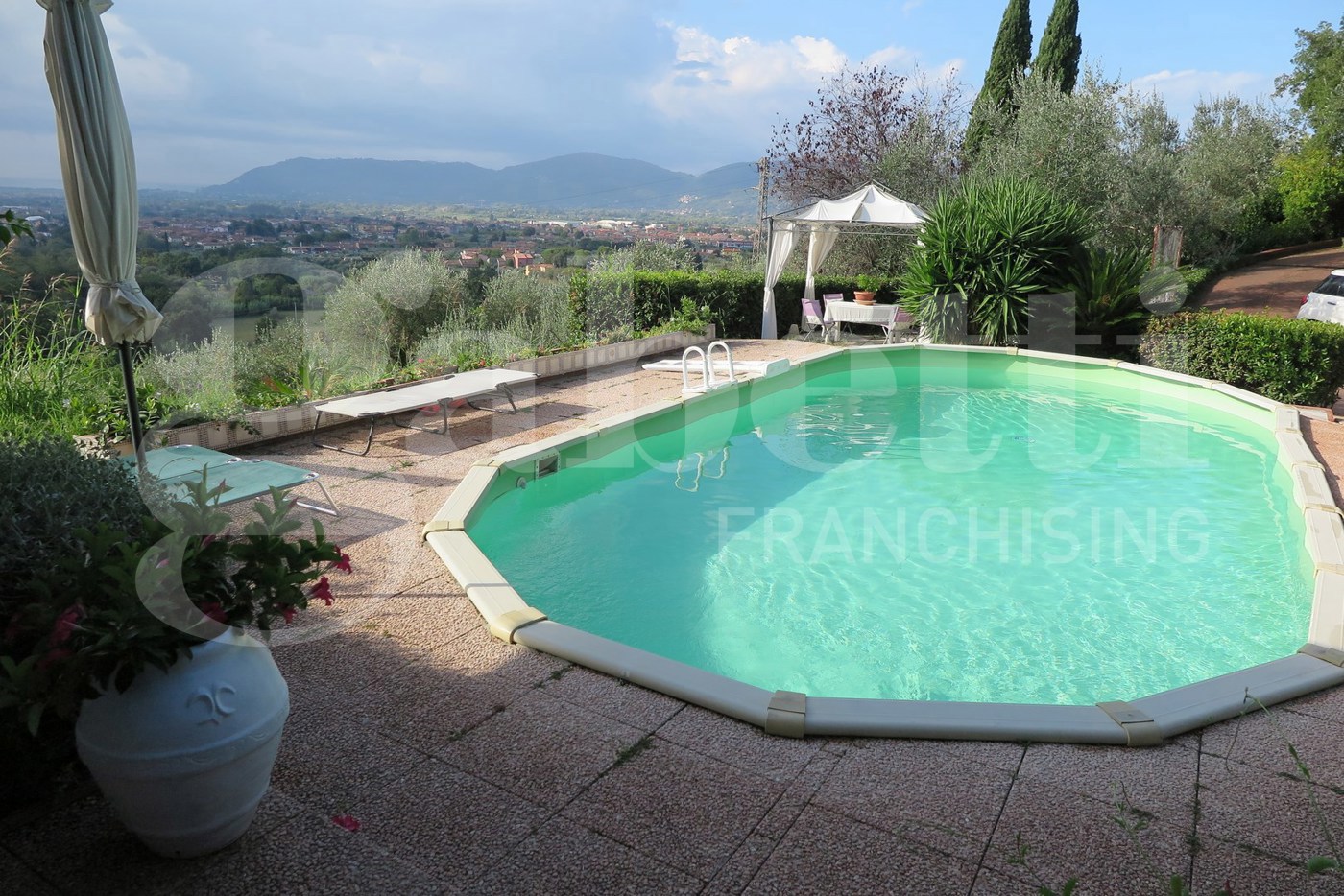 Villa de 3 dormitorios en Castelnuovo Magra, Italy No. 89270