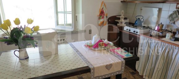 Villa de 3 dormitorios en Castelnuovo Magra, Italy No. 89270 25