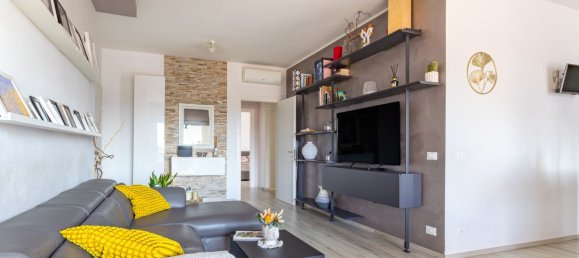 4-Zimmer Wohnung in Modena, Italy, Nr. 295652 9