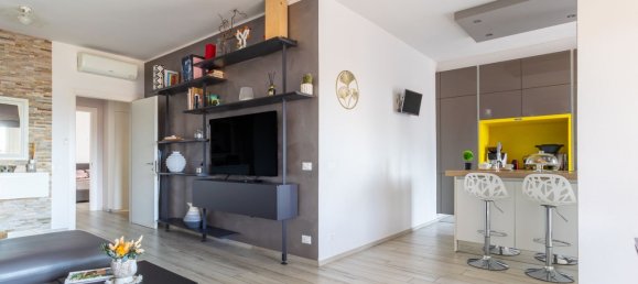4-Zimmer Wohnung in Modena, Italy, Nr. 295652 10