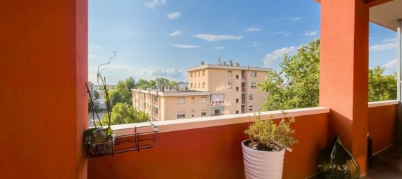 4-Zimmer Wohnung in Modena, Italy, Nr. 295652 3