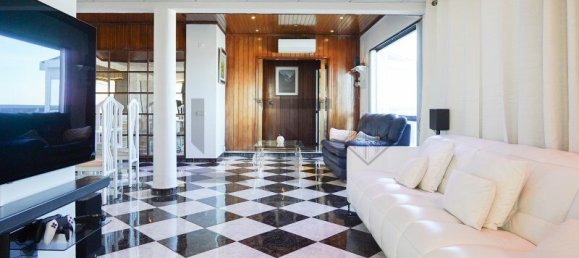 5 bedrooms Penthouse in Amadora, Portugal No. 319729 40