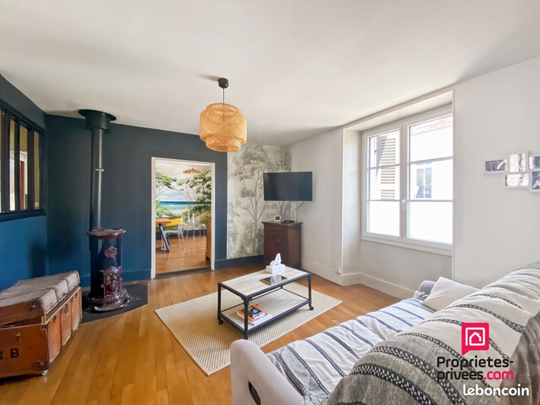 4 bedrooms House in Semur-en-Auxois, France No. 289897