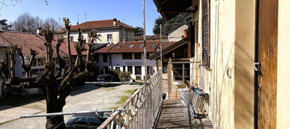 Studio in Concorezzo, Italy No. 40858 2