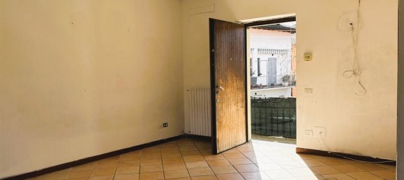 Studio in Concorezzo, Italy No. 40858 13