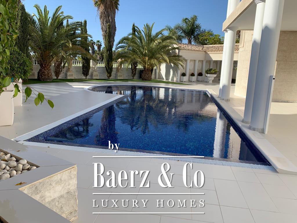 6 chambres Villa à Adeje, Spain No. 117149