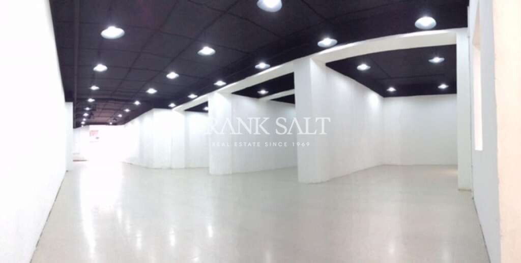180m² Shop in Msida, Malta No. 12172