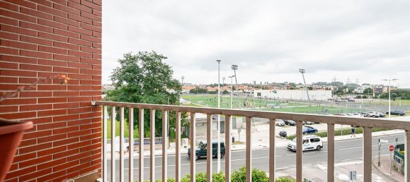 2 bedrooms Apartment in Soto de la Marina, Spain No. 174468 3