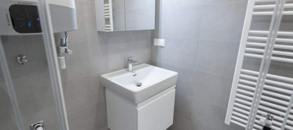 2 rooms Apartment in Vienna, Austria No. 126762 4