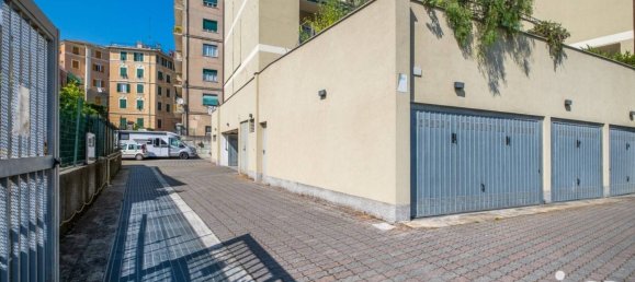 14m² Garage in Genoa, Italy No. 260254 10