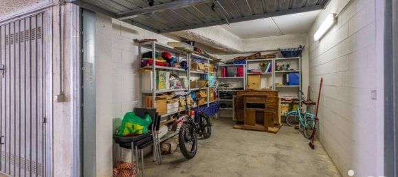 14m² Garage in Genoa, Italy No. 260254 2