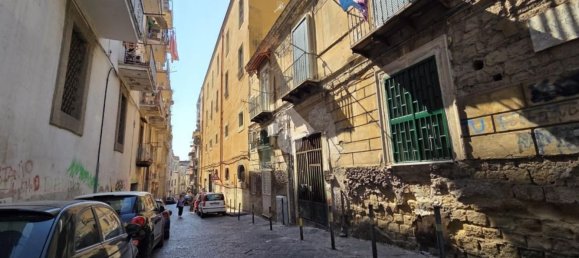 3 bedrooms Apartment in Naples, Italy No. 311567 21