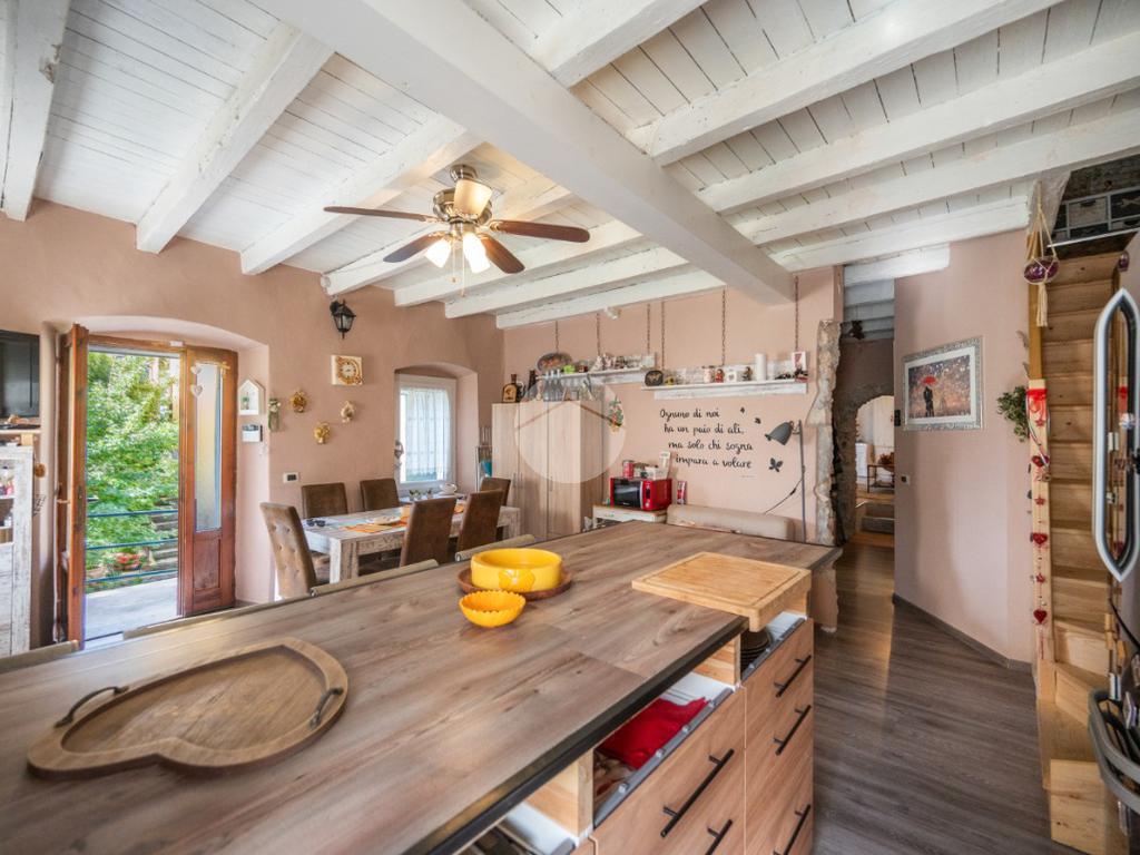 3 غرف نوم منزل في Verona, Italy رقم 361663