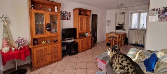 1 bedroom Apartment in Luino, Italy No. 261978 4