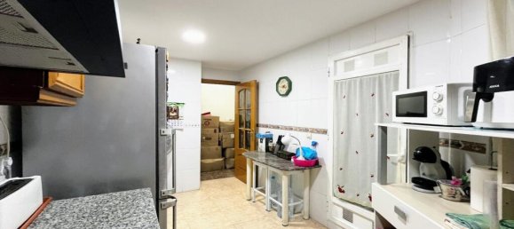 3 bedrooms Apartment in Torrent, Spain No. 280958 16