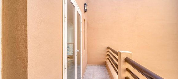 Вилла с 5 спальнями в The Lakes, ОАЭ № 112369 23