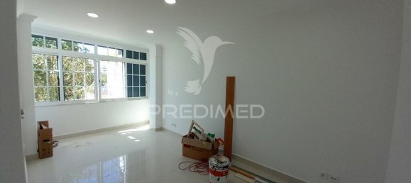 3 bedrooms House in Cascais, Portugal No. 27514 16