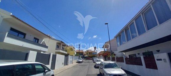 3 bedrooms House in Cascais, Portugal No. 27514 13