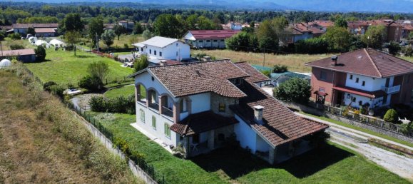 5 bedrooms Villa in Rocca de' Baldi, Italy No. 142086 26