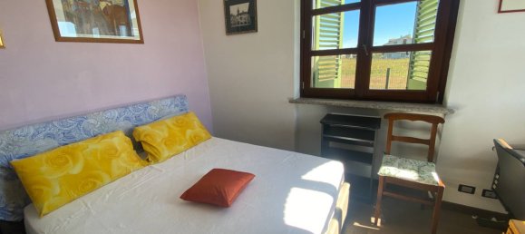 5 bedrooms Villa in Rocca de' Baldi, Italy No. 142086 14