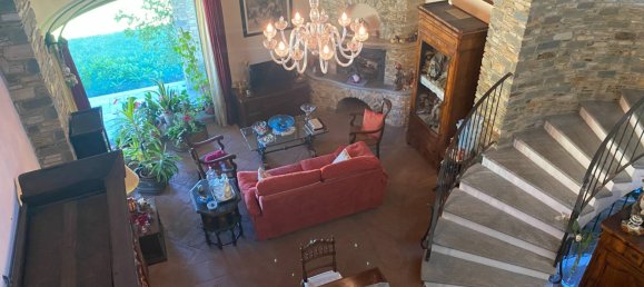 5 bedrooms Villa in Rocca de' Baldi, Italy No. 142086 5