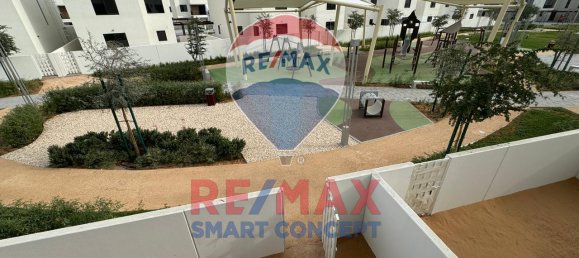 2 bedrooms Townhouse in Yas Island, UAE No. 36845 16