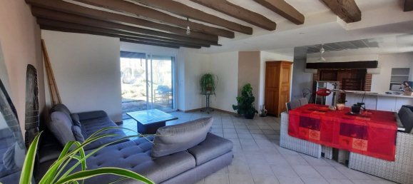 1 bedroom House in Hommes, France No. 260532 4