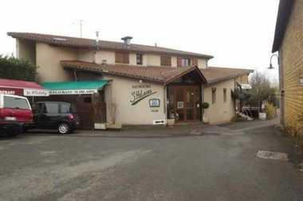 Oficina en Briennon, France 400 m² No. 20413