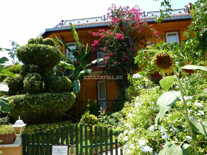 2250m² Hotel in Dalyan, Turkey No. 28501