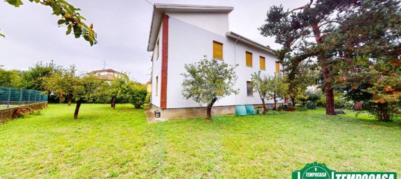 Вилла с 4 спальнями в Нови Лигуре, Италия № 52051 13