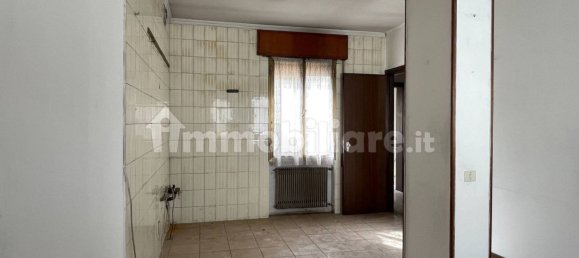 6 bedrooms House in Rossano Veneto, Italy No. 195156 12