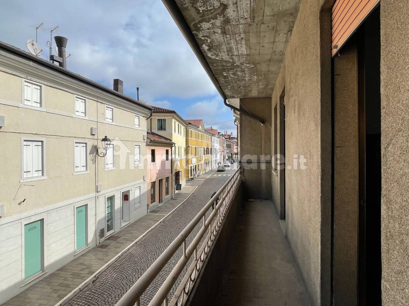 6 bedrooms House in Rossano Veneto, Italy No. 195156