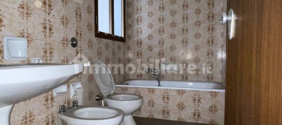 6 bedrooms House in Rossano Veneto, Italy No. 195156 40