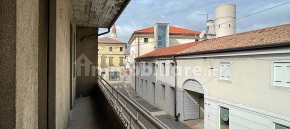 6 bedrooms House in Rossano Veneto, Italy No. 195156 29