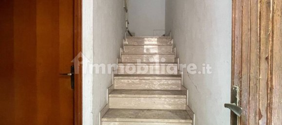 6 bedrooms House in Rossano Veneto, Italy No. 195156 2