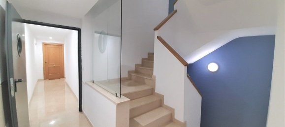 3 Schlafzimmer Wohnung in Alicante, Spain, Nr. 20214 3