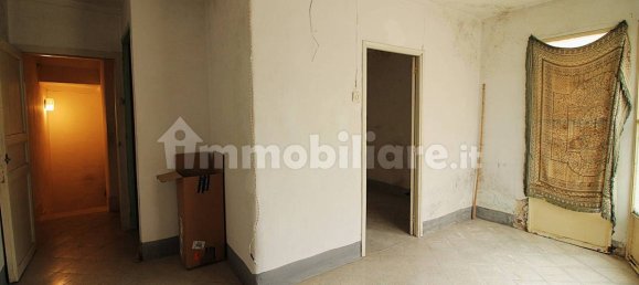 Дом с 4 спальнями в Кастельдачча, Италия № 197005 20