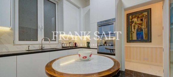 Apartamento de 3 dormitorios en Sliema, Malta No. 1249 28