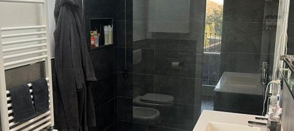 3-salle Appartement à Besana in Brianza, Italy No. 288244 27