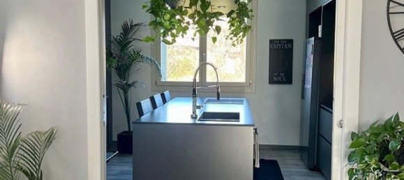 3-salle Appartement à Besana in Brianza, Italy No. 288244 8